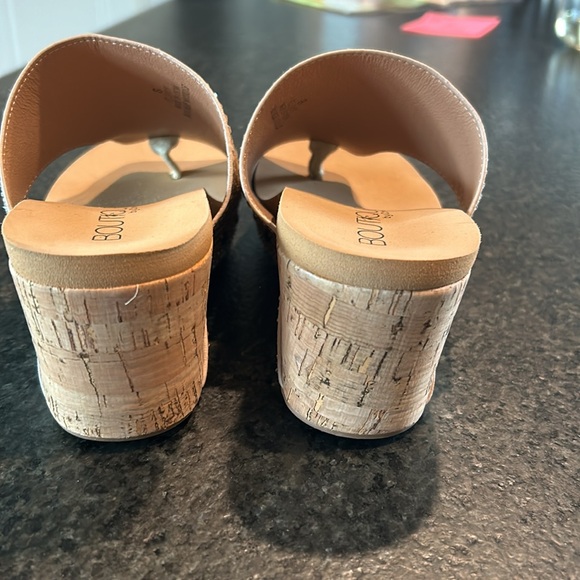 NEW Corkys champagne sparkle rhinestone wedges - Picture 8 of 11